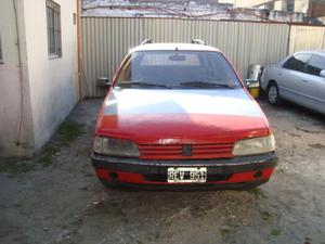 PEUGEOT 405 RURAL