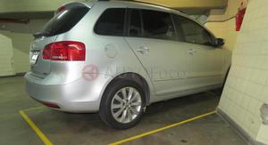 Volkswagen Suran ()