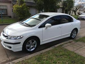 Honda Civic EXS 1.8 MT usado  kms