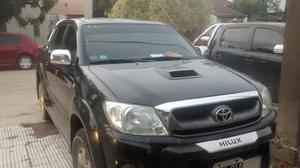 Toyota Hilux Srv