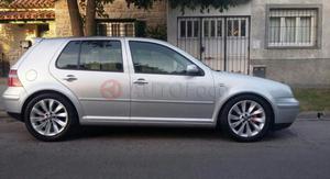 Volkswagen Golf ()