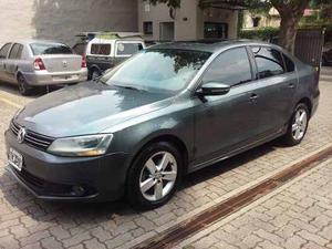 Volkswagen Vento 2.5 Luxury Tiptronic (170cv)