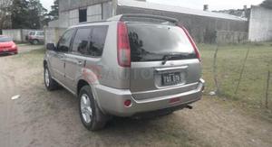 Nissan X-Trail ()