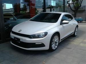 Volkswagen Scirocco 1.4 TSI DSG (160cv)