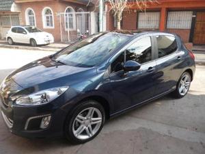 Peugeot 308 Allure 5P usado  kms