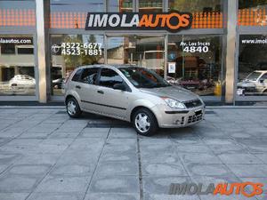 Ford Fiesta Ambiente usado  kms