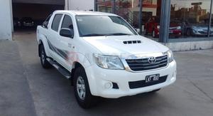 Toyota Hilux ()