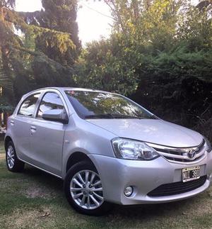 Toyota Etios Hatchback 1.5 X MT5 (90cv) 5P