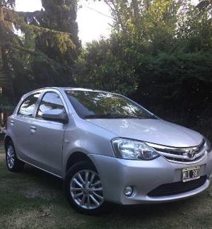 Toyota Etios XLS usado  kms