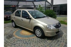 Renault Logan año  nafta