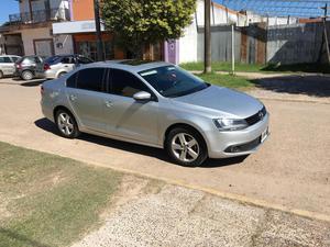 VW VENTO  Luxury Tiptronic Impecable