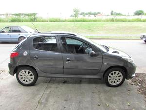 Peugeot 207 xt premium