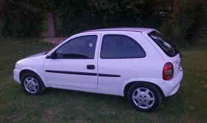 Vendo Corsa Muy Bueno Listo para Trasfer