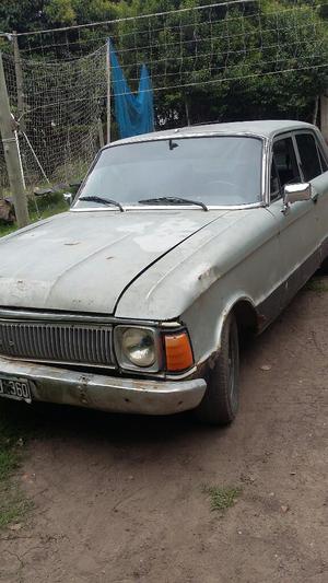 Vendo Ford Falcon