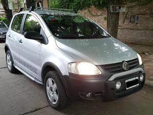 Volkswagen CrossFox Trendline usado  kms