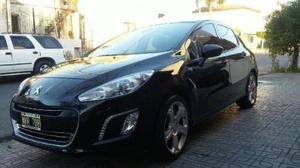 Peugeot 308 Allure 5P NAV usado  kms