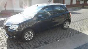 Toyota Etios 1.5 XLS 90cv 5Ptas Full Modelo 