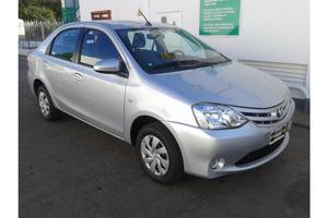 Toyota Etios año  nafta