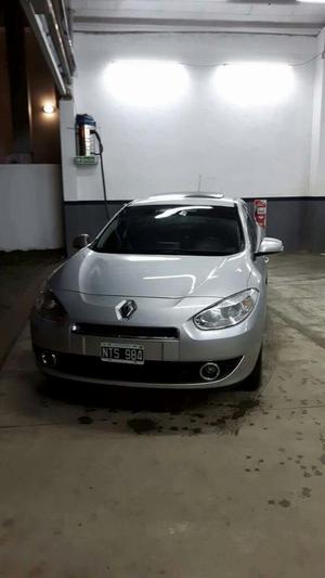 Vendo O Permuto Fluence  Privilege