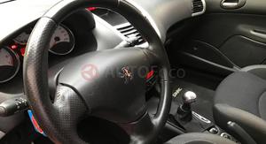 Peugeot 207 Compact ()