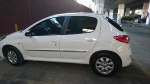 Peugeot 207 Compact ALLURE 1.4 5P usado  kms