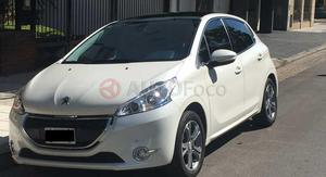 Peugeot 208 Feline ()