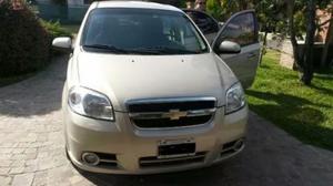 Vendo Chevrolet Aveo  C/ Gnc