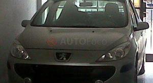 Peugeot )