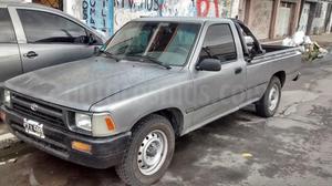 Toyota Hilux 2.8 SC