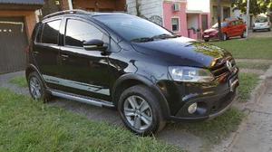 Volkswagen CrossFox Highline usado  kms