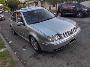 Volkswagen Bora 1.8T Highline MT Cuero (L07)