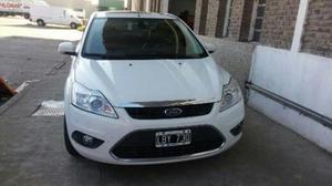 Ford Focus Ghia TDCi 4P (115 Cv) usado  kms