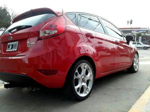 Vendo Ford Fiesta Kinetik Titanium El Mas Full