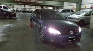 Volkswagen Vento ()