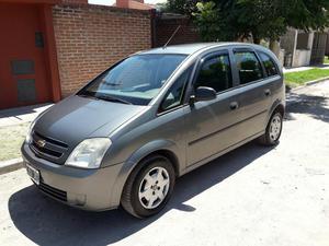 Meriva 1.8 Gl Modelo 