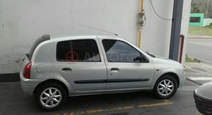 Renault Clio ()