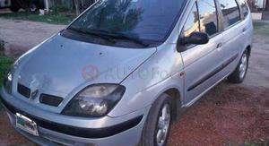 Renault Scenic ()