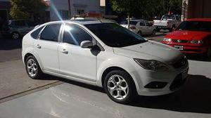 Vendo Ford Focus Ghia 