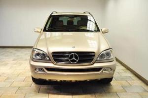 Mercedes Benz ML 500 usado  kms