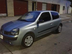 Renault Clio 3P Authentique 1.2 Pack I usado  kms