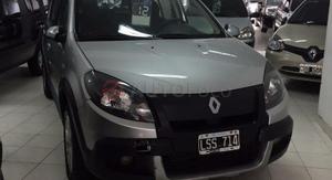 Renault Sandero Stepway ()