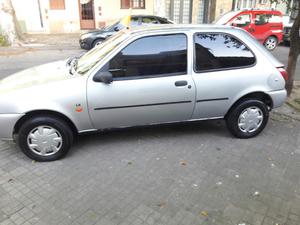 Vendo Ford Fiesta