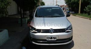 Volkswagen Suran ()