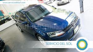 Volkswagen Vento 2.5 FSI Luxury