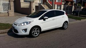 FORD FIESTA 1.6 KINETIC /  vendo, permuto,facilidades