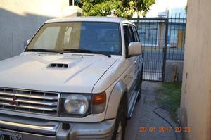 Mitsubishi Montero 2.8 GLS Metal Top MT TC