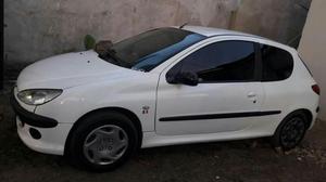 Peugeot 206 con Gnc Modelo 