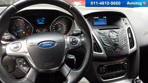 Ford Focus III  Sedán SE Plus 2.0 Duratec MTcv)