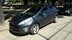 Ford Fiesta Kinetic Titanium 1.6L nafta 5P usado 