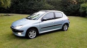 Peugeot Ptas. 1.6 XT ABS Techo